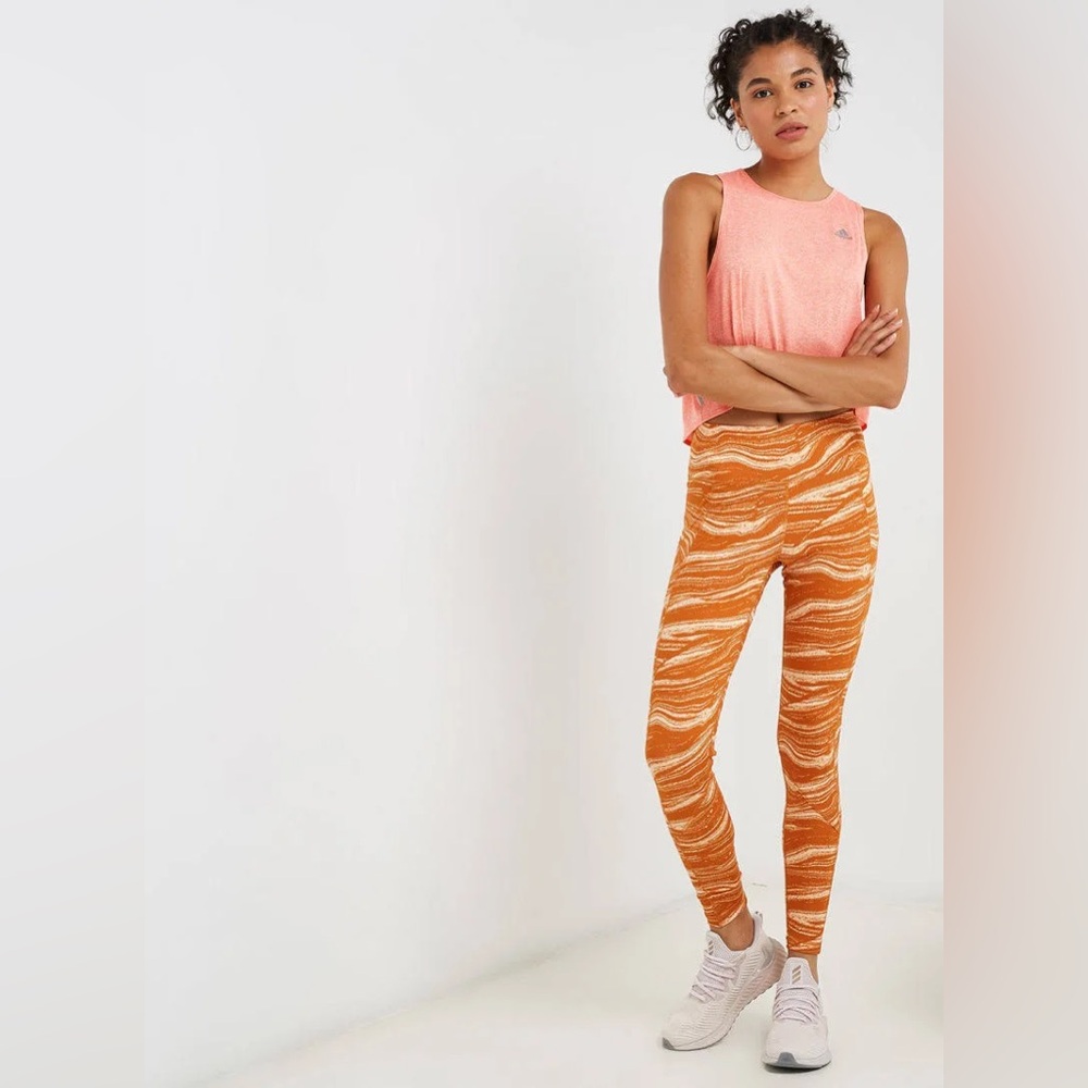 Adidas Believe This Wanderlust Performance leggings in glow orange/ white M NWT
